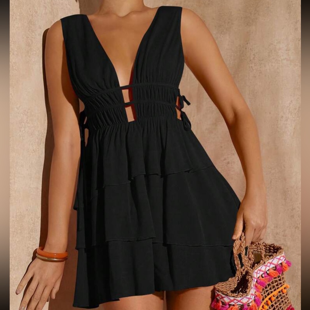 New SHEIN black v-neck women’s vacation dress